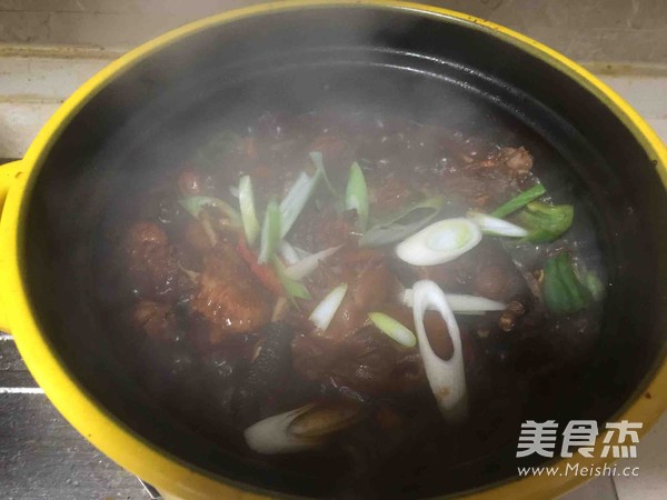 红烧辣仔鸡的做法步骤:9