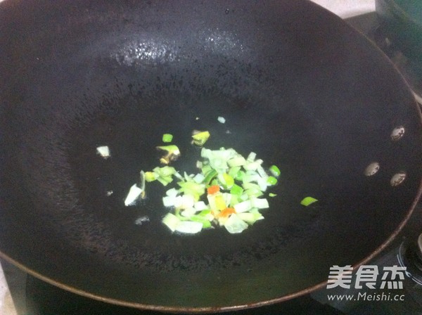 番茄鸡蛋汤的做法步骤:5