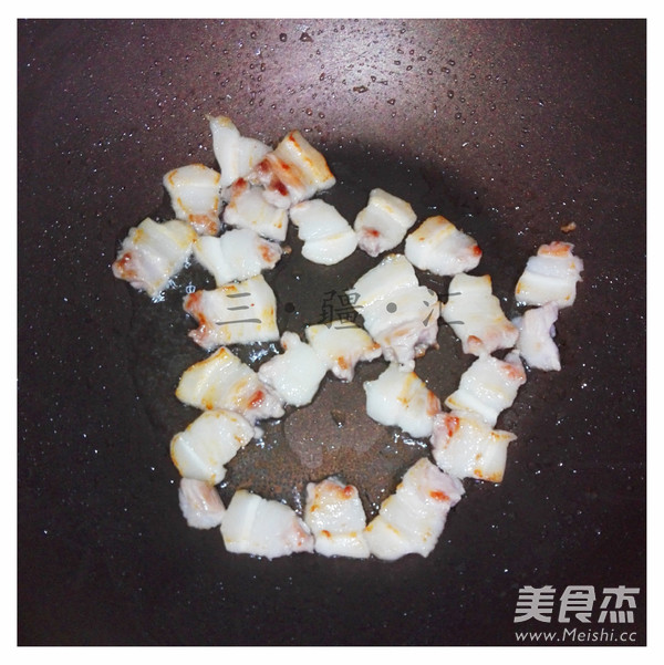 变态辣干土豆片炖五花肉的做法步骤:4