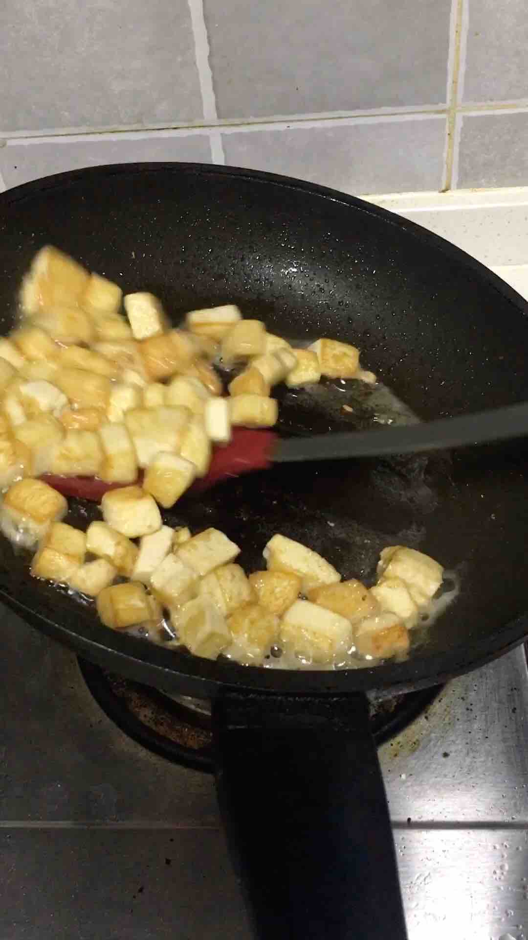 豆腐鸡蛋的做法步骤:3