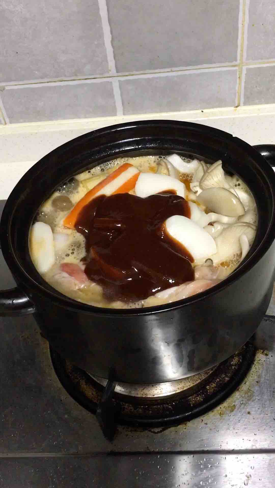 韩式部队锅的做法步骤：5