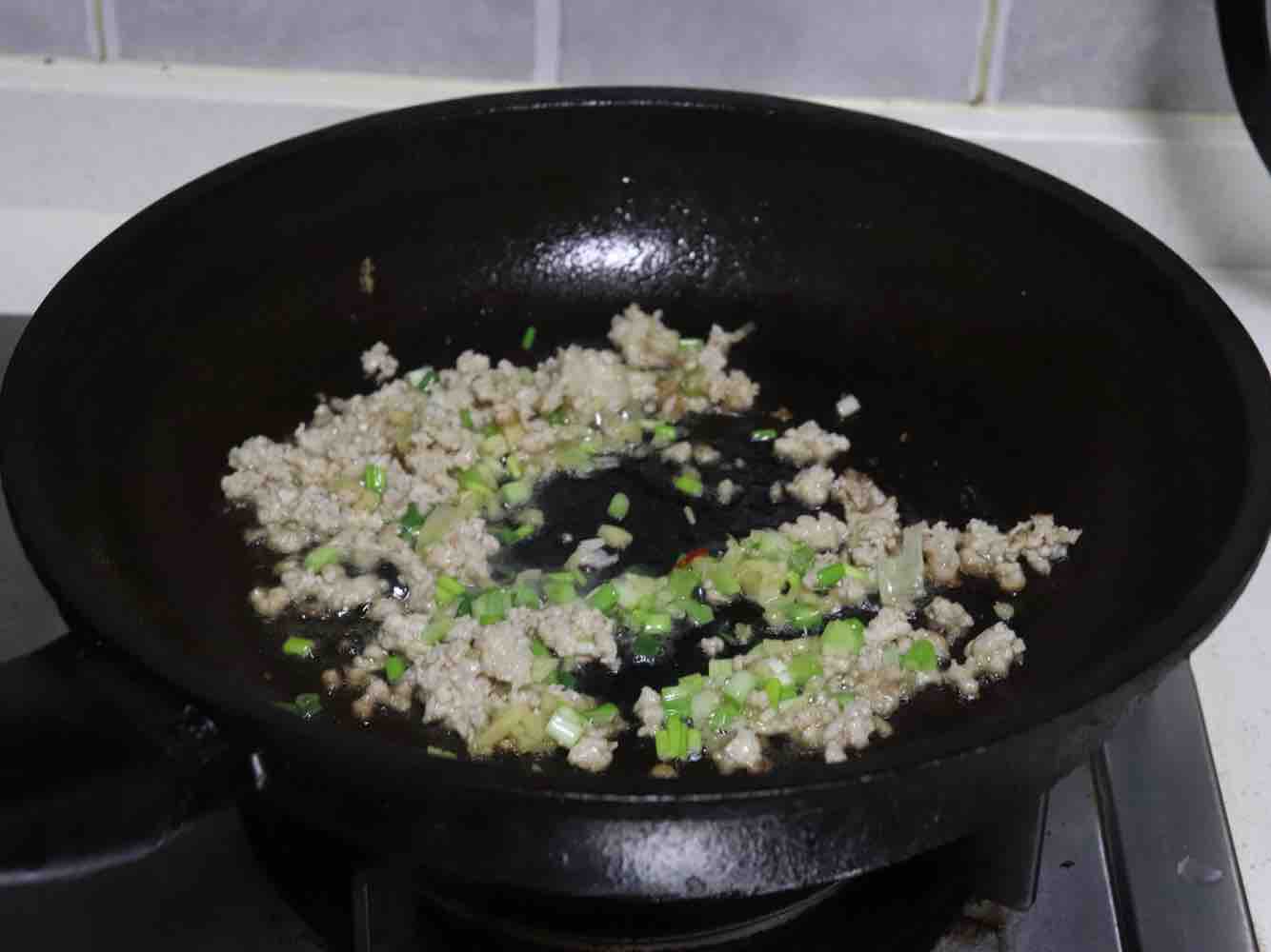 肉末豆腐蒸蛋羹的做法步骤:5