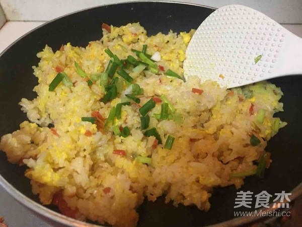胡萝卜蛋炒饭的做法步骤:7