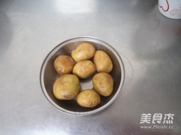 锅巴土豆的做法步骤：1