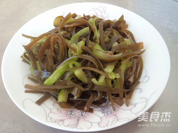 海带拌瓜皮的做法步骤:8