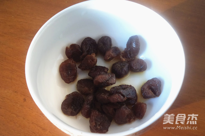 桂圆豆浆的做法步骤:3