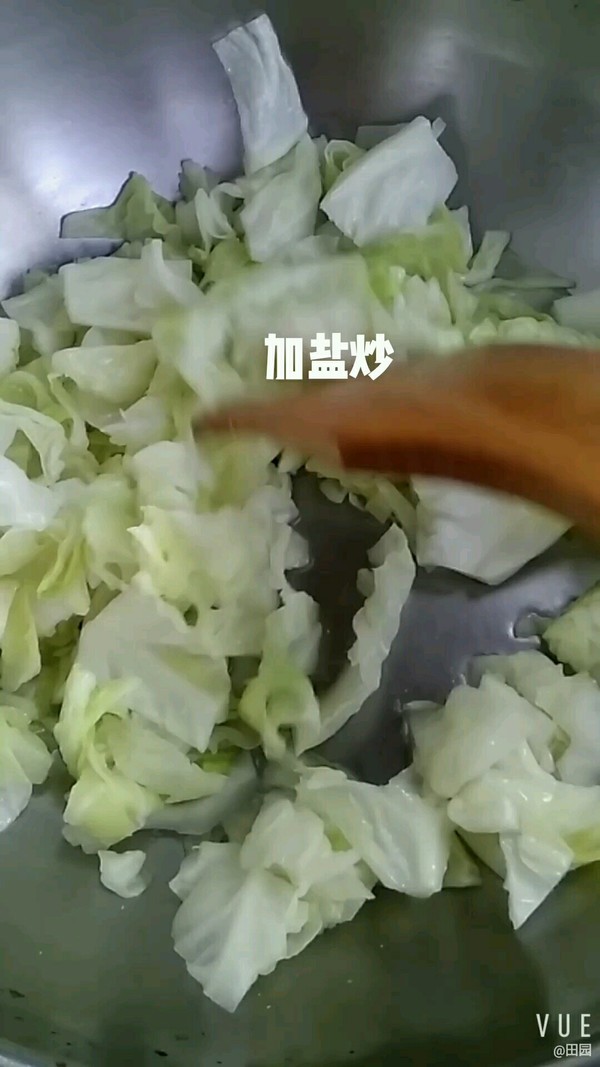 黄瓜炒圆白菜的做法步骤：4