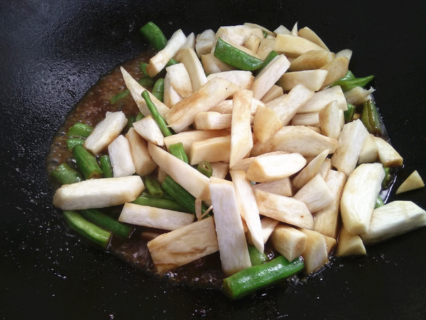 酱香豆角杏鲍菇的做法步骤：7