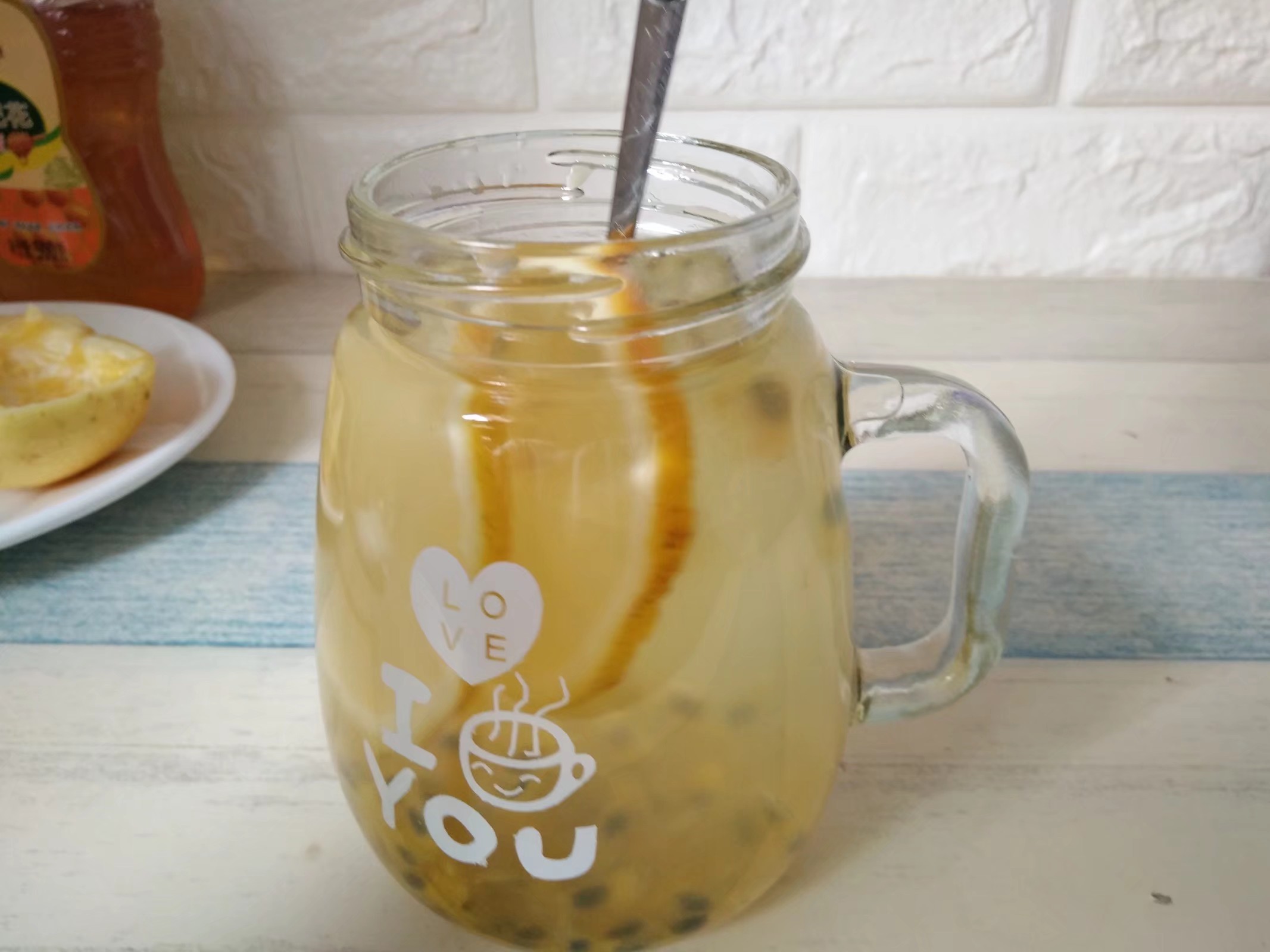 香果柠檬蜂蜜水的做法步骤：7
