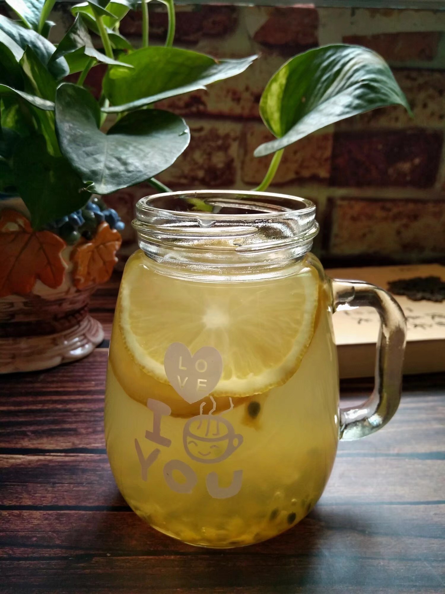 香果柠檬蜂蜜水的做法步骤：10
