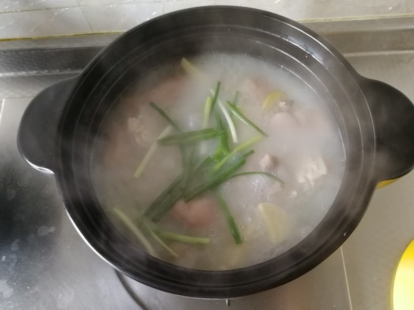 年夜饭硬菜之冬笋炖猪蹄的做法步骤:13