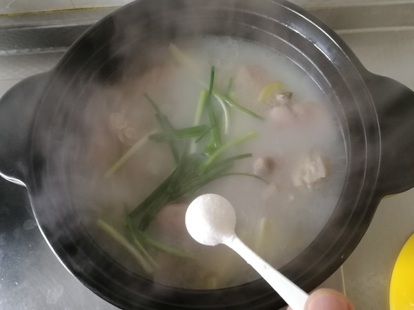 年夜饭硬菜之冬笋炖猪蹄的做法步骤:14