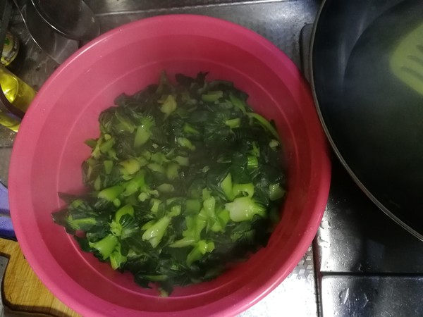 馄饨馅料拌法的做法步骤：10