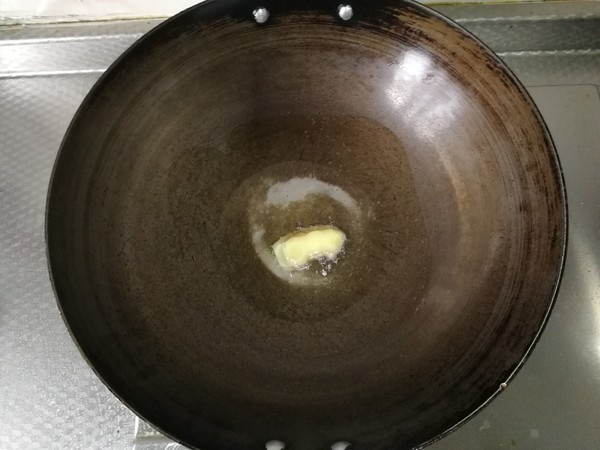 丝瓜炒毛豆的做法步骤:2