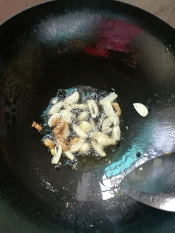 辣椒炒肉的做法步骤:5