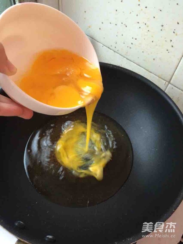 炸鸡蛋酱的做法步骤:4