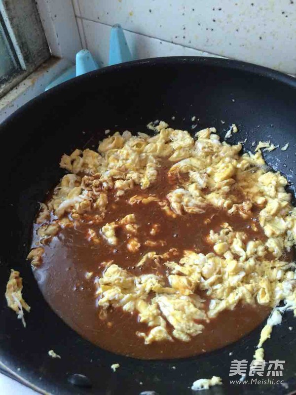 炸鸡蛋酱的做法步骤:6