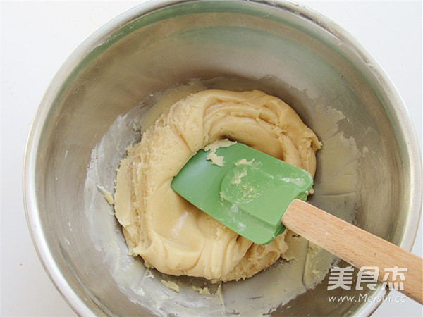 螃蟹趣味广式月饼的做法步骤:3