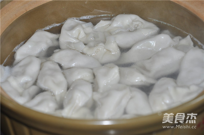 韭菜猪肉玉米馅饺子的做法步骤:8