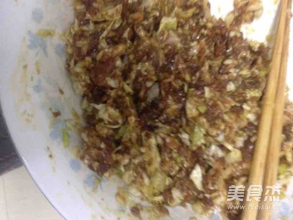 手工馄饨的做法步骤：2