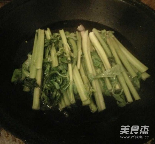 芹菜炒肉的做法步骤：6
