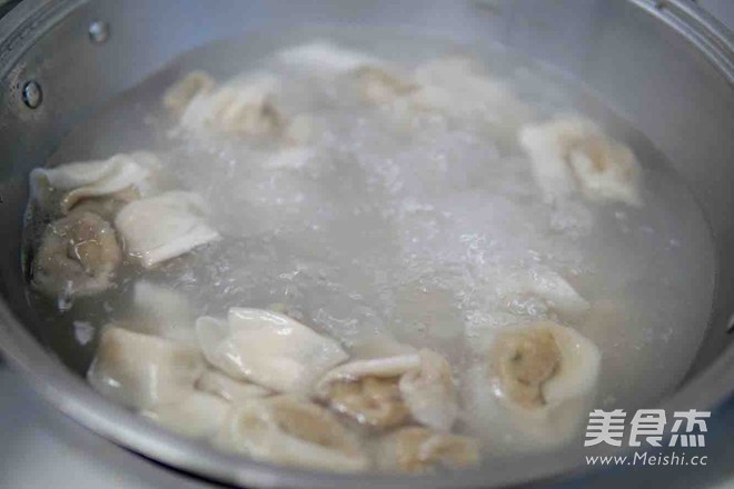 鲜肉小馄饨的做法步骤：5