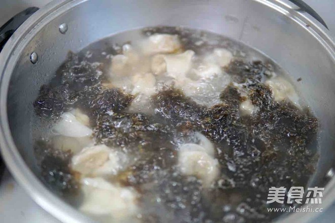 鲜肉小馄饨的做法步骤：6