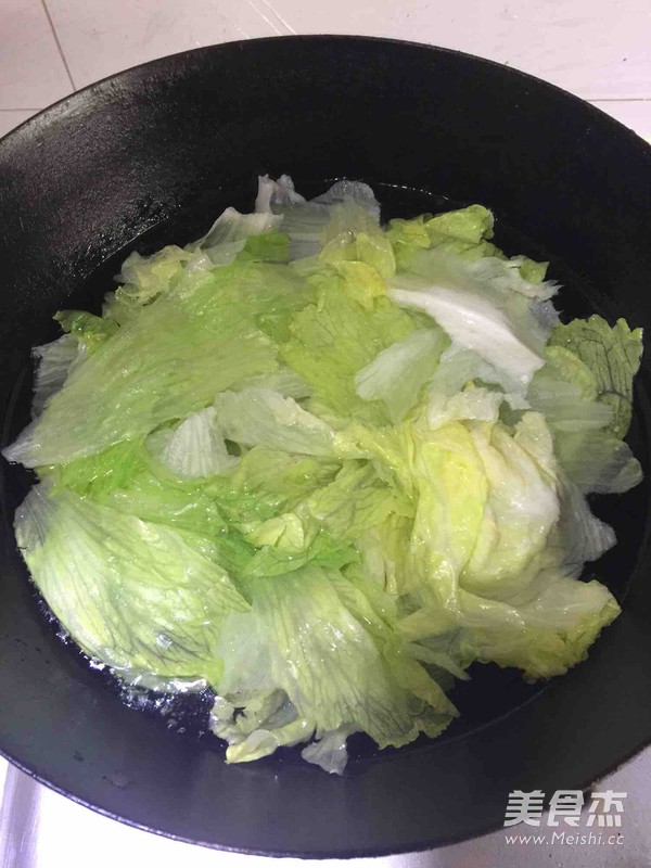 白灼西生菜的做法步骤:3