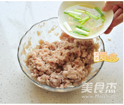鲅鱼饺子的做法步骤:5