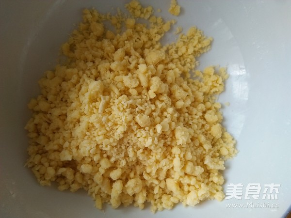 蔓越莓酥粒手撕面包的做法步骤：1