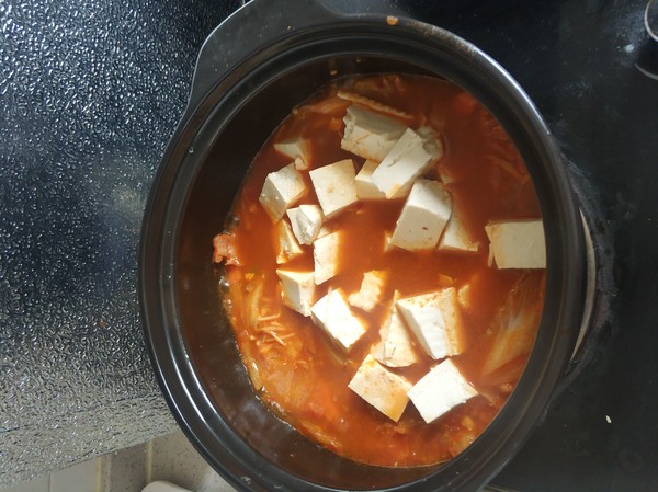 随心所欲的辣白菜豆腐汤的做法步骤:5