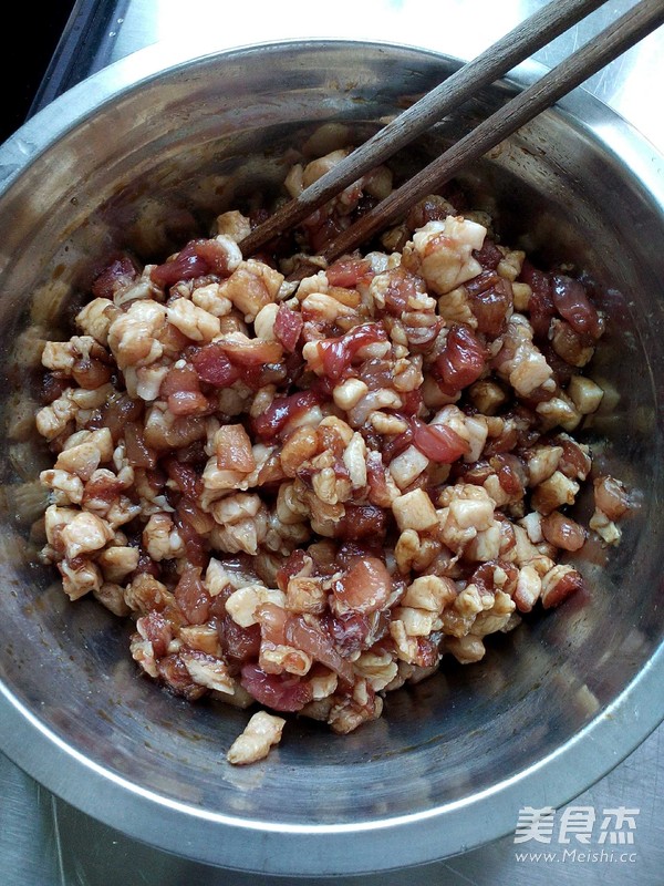 猪肉芸豆大包子的做法步骤：1