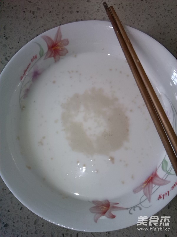 红薯馅包子的做法步骤：1