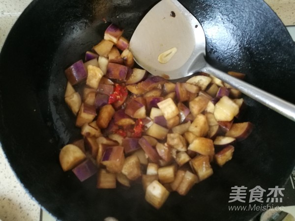 茄丁肉末的做法步骤：12