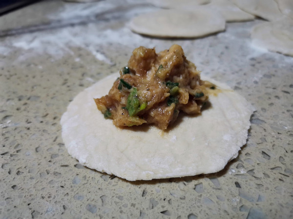 大肉包的做法步骤:8