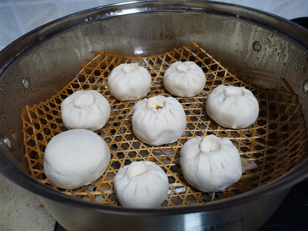 大肉包的做法步骤:9
