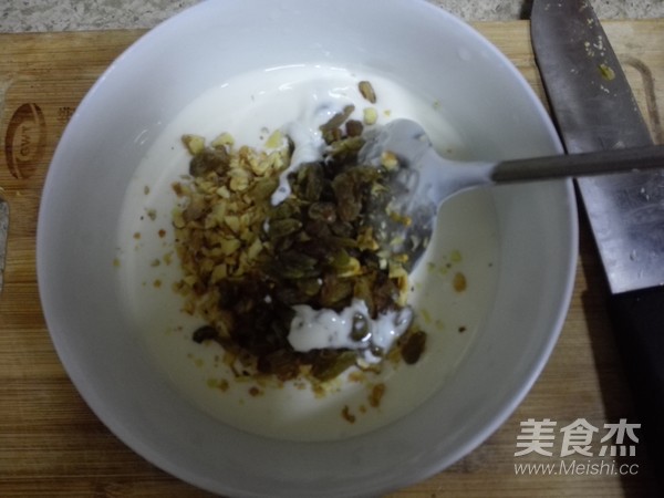 自制炒酸奶的做法步骤:3