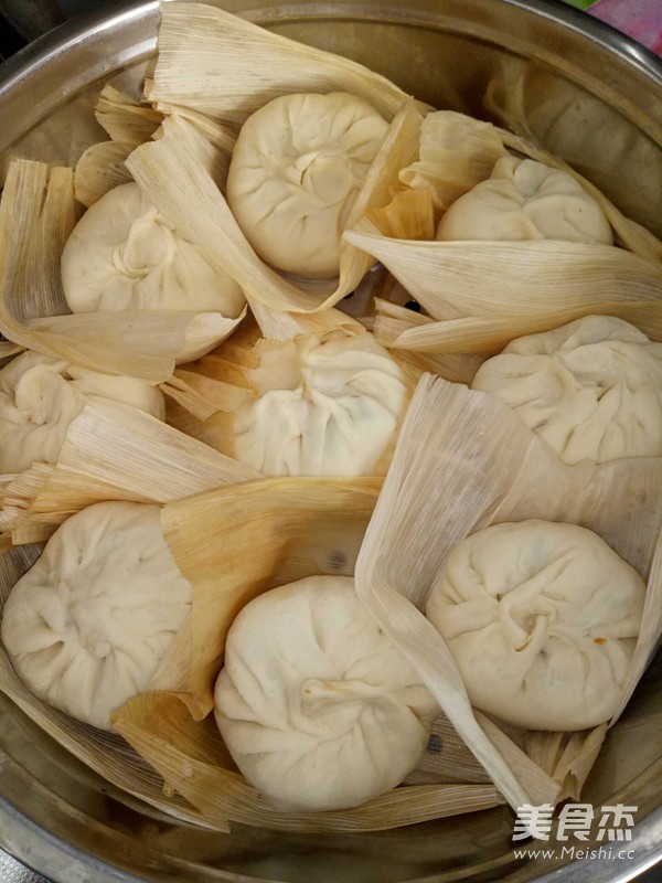 茄子酱肉包的做法步骤：4