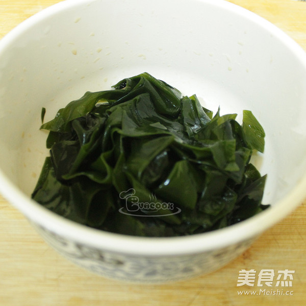 韩式海带汤的做法步骤:3