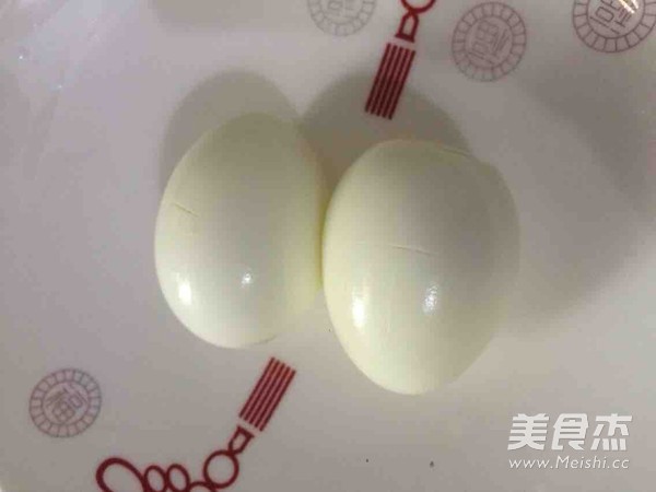 红枣红糖鸡蛋汤的做法步骤：2
