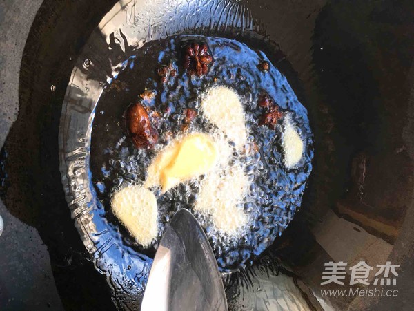 豆腐泡红烧肉的做法步骤：12