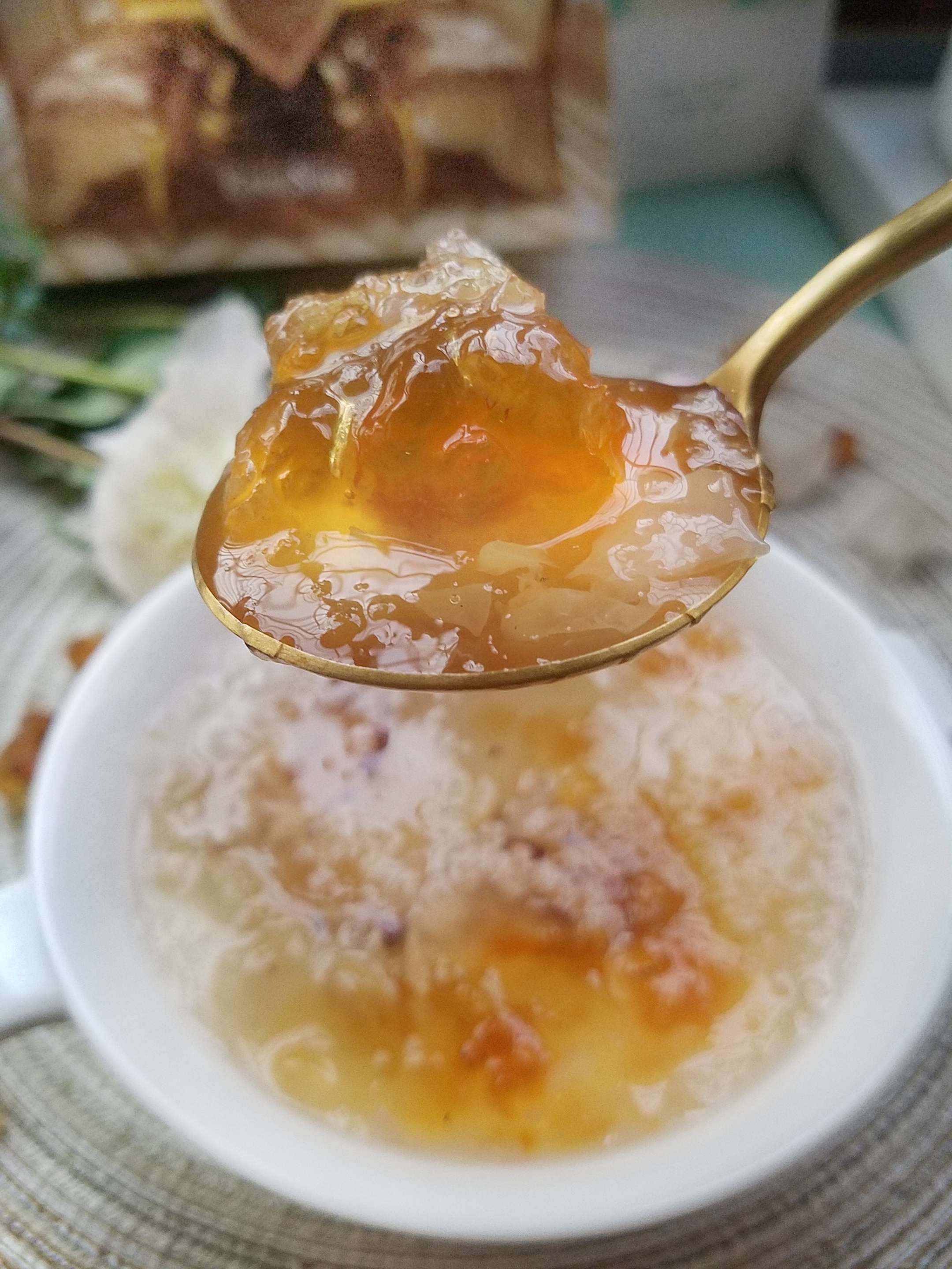 桃胶雪燕银耳红枣羹的做法步骤:9