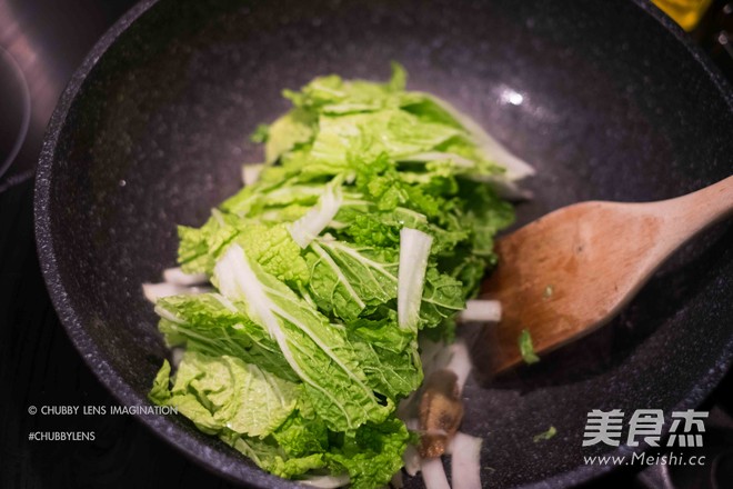 虾皮炒大白菜的做法步骤:11