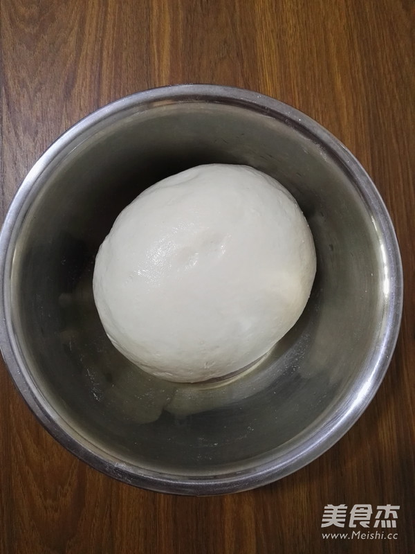 南瓜粉条包子的做法步骤:2