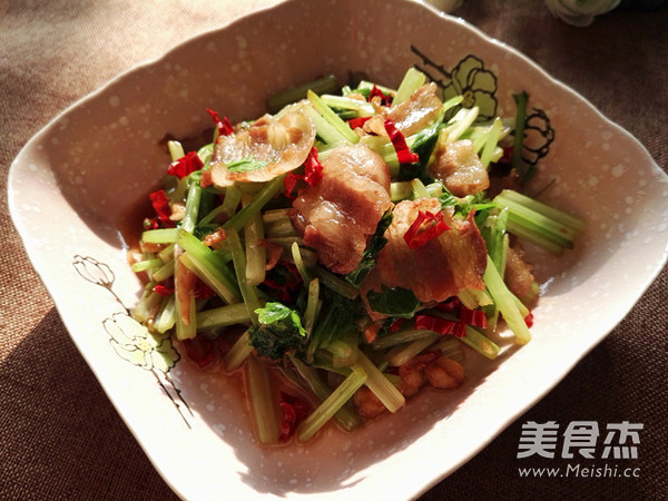 五花肉炒芹菜的做法步骤:12