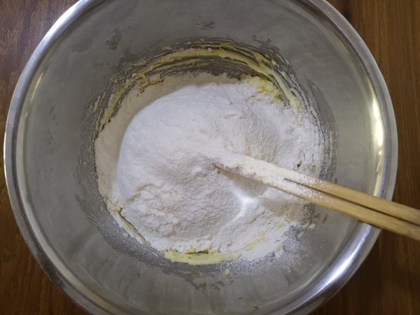 黑芝麻小麻花的做法步骤:5