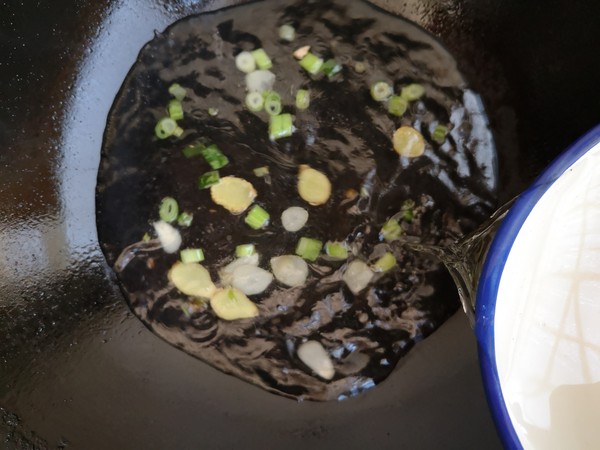 小白菜炖粉条的做法步骤:4