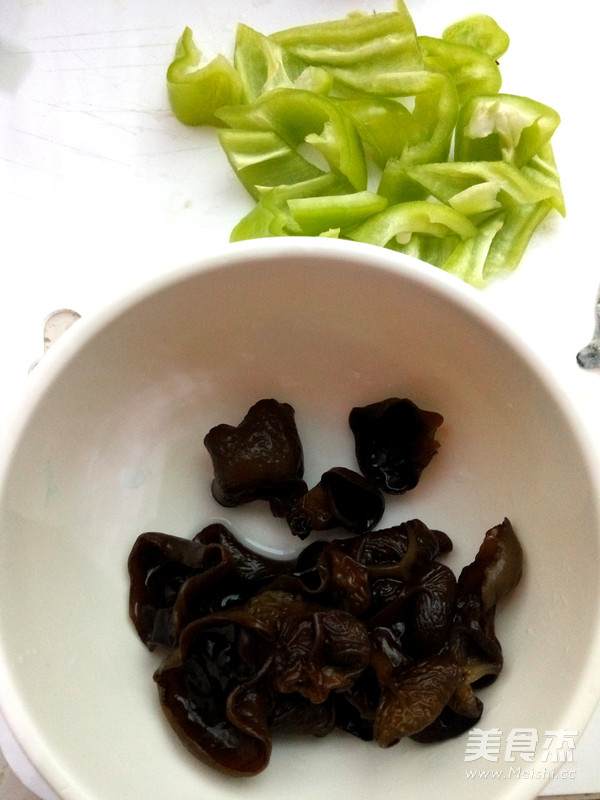 溜鱼片的做法步骤:2
