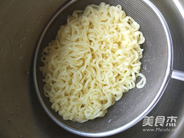 豆浆蔬菜打卤面的做法步骤:5