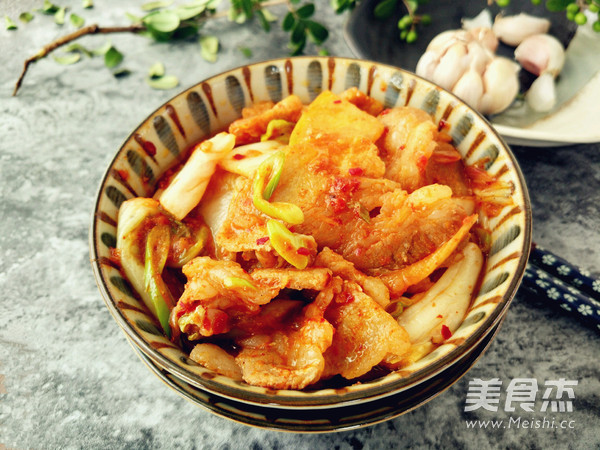 辣白菜炒五花肉樱花味道的做法步骤:7